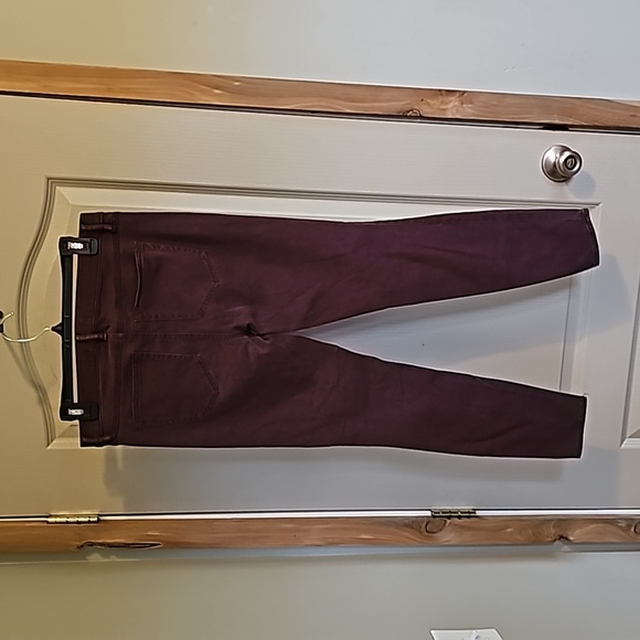 Ann Taylor LOFT jeggings burgundy size 27 aka 4 - Picture 2 of 5